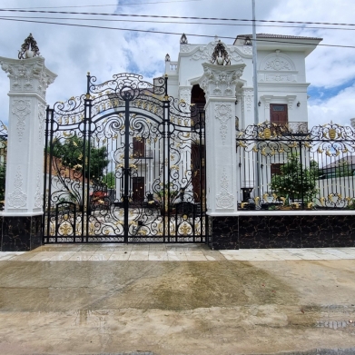 Sản xuất, lắp ráp và thi công các công trình sắt mỹ nghệ