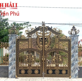 Mẫu cổng nhôm đúc -C03