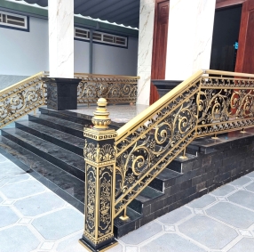 Mẫu cầu thang, lan can nhôm đúc 9