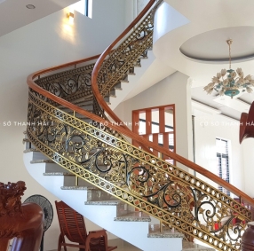 Mẫu cầu thang, lan can nhôm đúc 6
