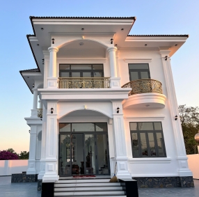 Mẫu cầu thang, lan can nhôm đúc 16