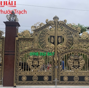 Mẫu cổng rào nhôm đúc 4