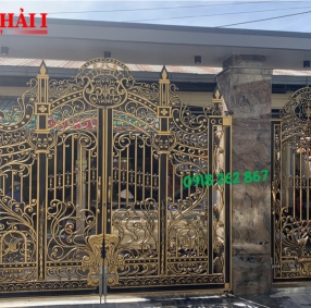 Mẫu cổng rào nhôm đúc 11