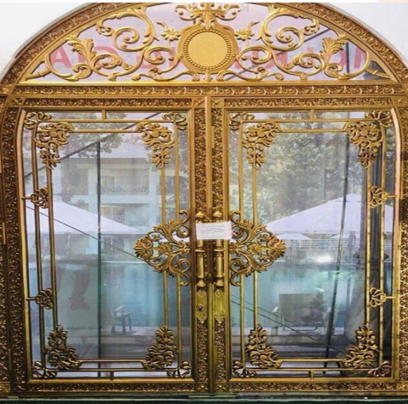 Mẫu cửa đi nhôm đúc - 8