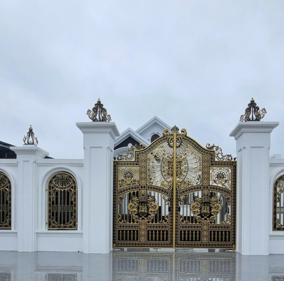 Mẫu cổng nhôm đúc -C16