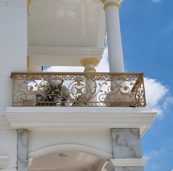 Mẫu cầu thang sắt mỹ thuật - 3