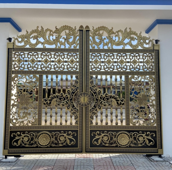 Mẫu cổng nhôm đúc - C20