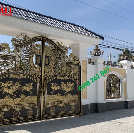 Mẫu cổng rào nhôm đúc 9