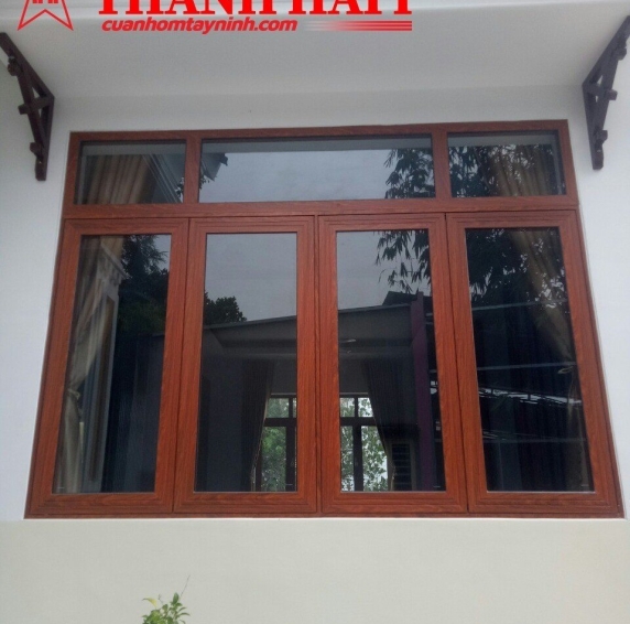 Mẫu cửa nhôm kính 1